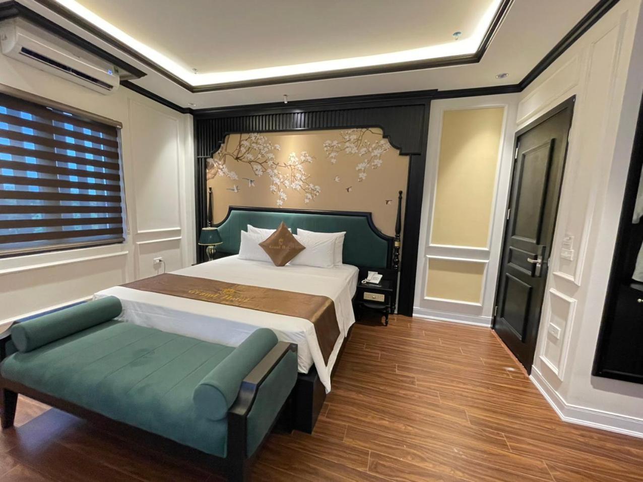 Grand Ha Noi Hotel Hanoi Bagian luar foto